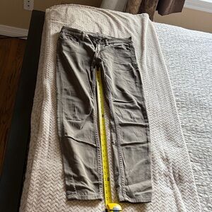 BDG Mid Rise Twig Ankle Jeans - Gray